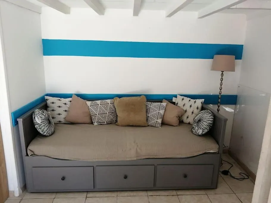 Maisonnette En Provence Climatisee, Wifi, Parking Arles Holiday home