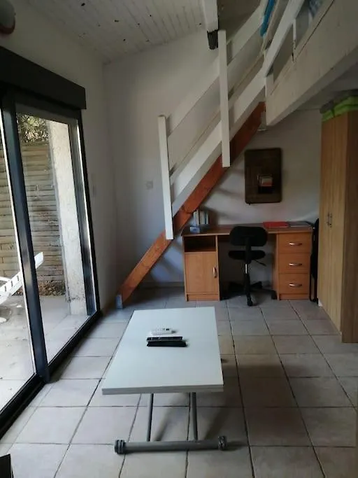 Maisonnette En Provence Climatisee, Wifi, Parking Arles