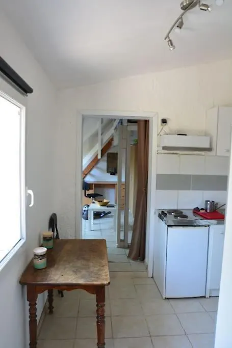 Maisonnette En Provence Climatisee, Wifi, Parking Arles Holiday home